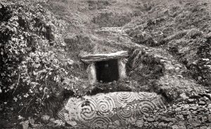 Old-photo-newgrange